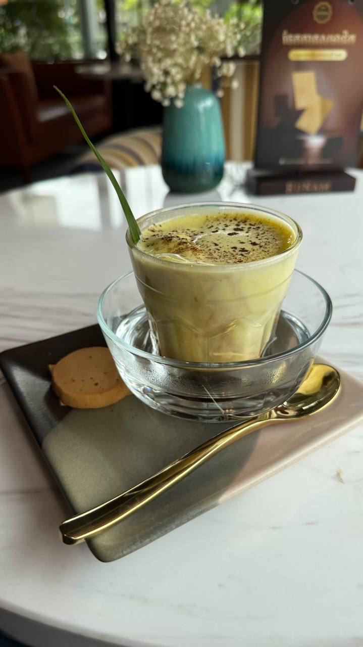 Pandan Coconut Coffee at RuNam